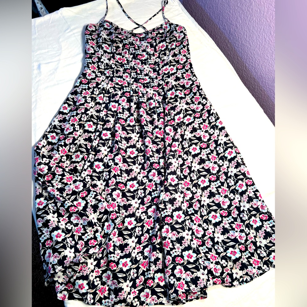 NWOT Banana Republic Pintuck Black Floral Strap Cross Sundress Sz 2P
